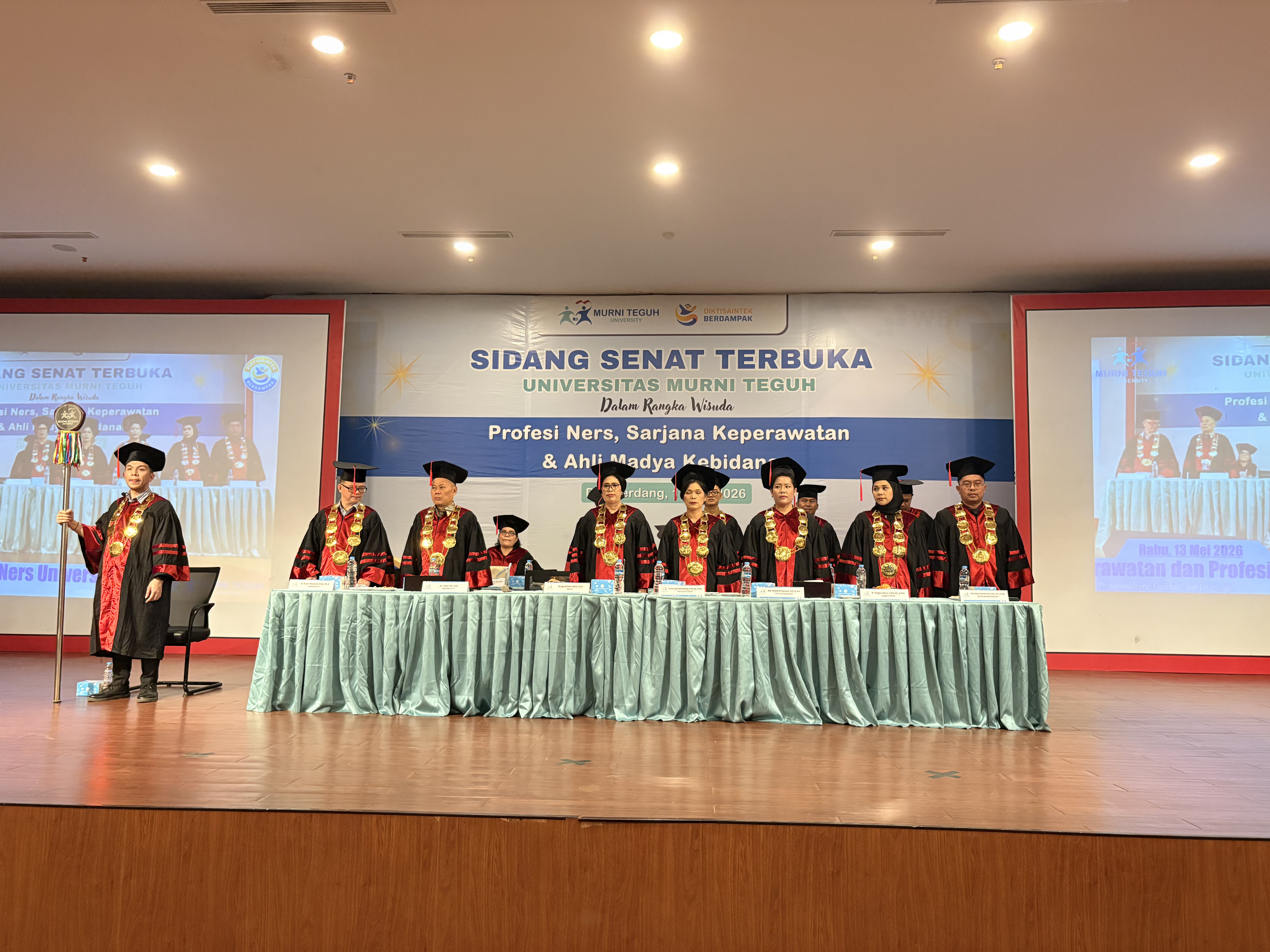 Wisuda Sarjana Keperawatan Angkatan VI